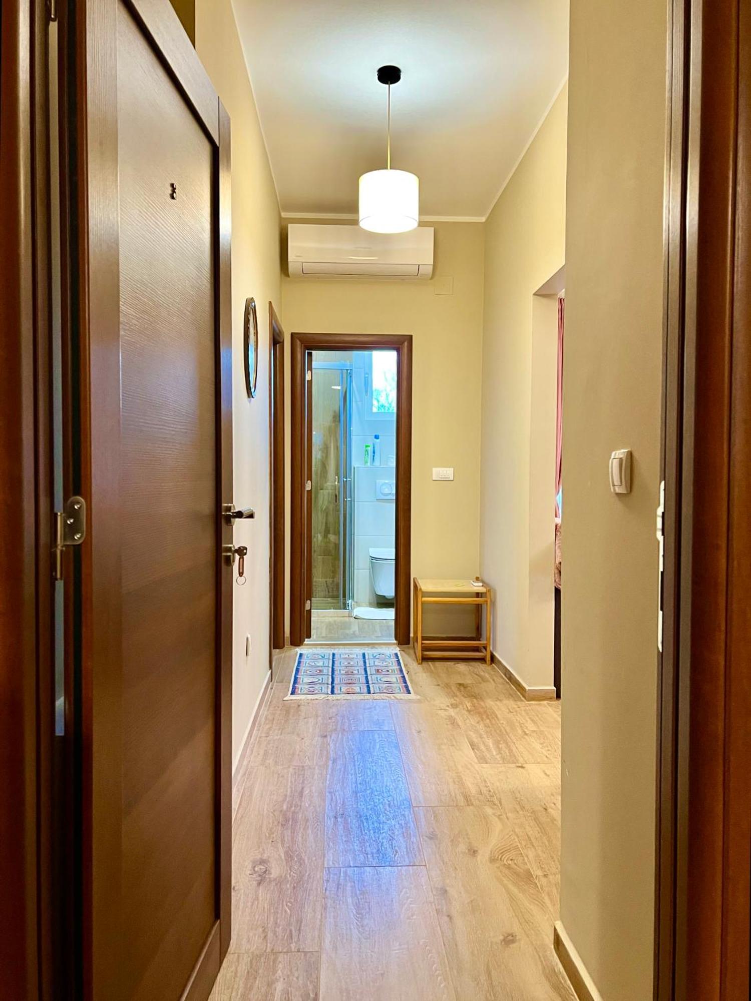 Roomsapartments Popcourt Pančevo Exteriör bild